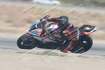 media/Sep-20-2025-Race Pace (Sat) [[d4e1b33f4d]]/Non Verified/Turn 15 Inside Pans (1210pm)/